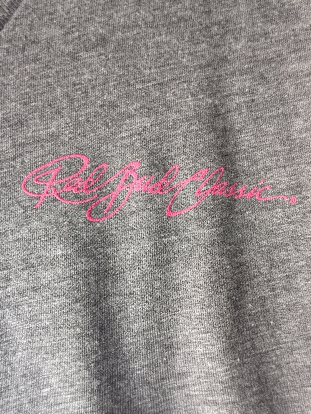 Red Bud Classic Scoopneck T-shirt in Gray with Script Logo